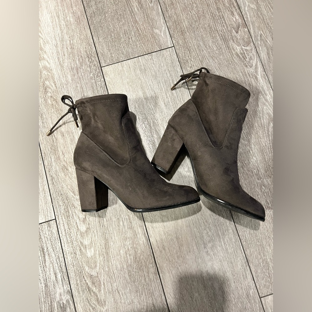Suede Embellishment Boots